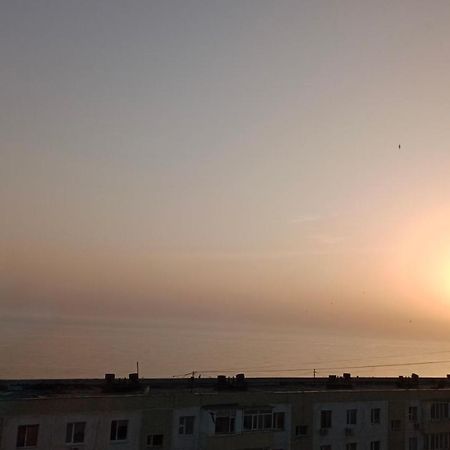 Трехкомнатные Апартаменты В 15 Микрорайоне С Видом На Каспийское Море И Возле Моря Aqtau Esterno foto