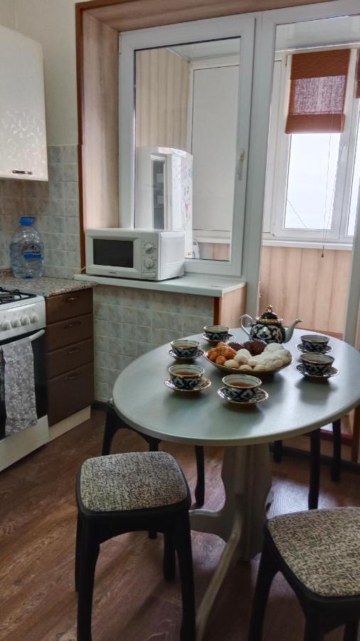 Трехкомнатные Апартаменты В 15 Микрорайоне С Видом На Каспийское Море И Возле Моря Aqtau Esterno foto